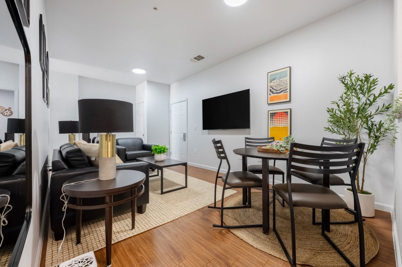24-longview-apartments-near-ut-austin-dining-area-and-living-room